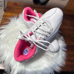 Woman's FILA Walking Shoes Pink & White size 8.5